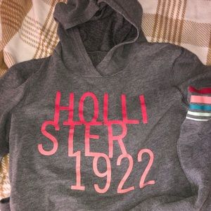 Hollister pullover hoodie